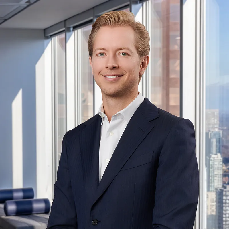 Headshot of Kristian Branum-Burns